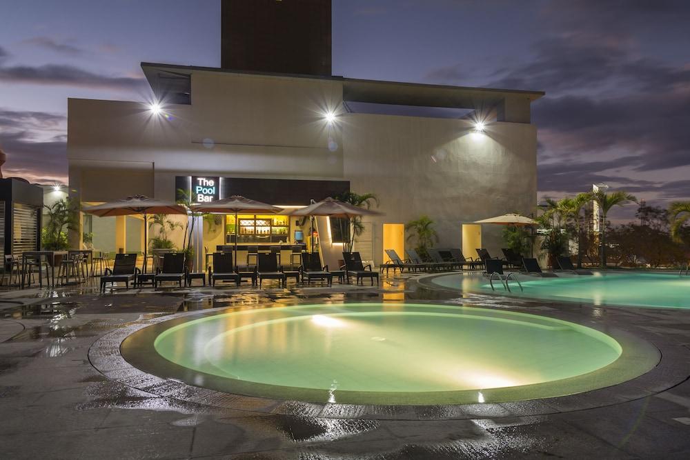 Limketkai Luxe Hotel Cagayan de Oro Exteriér fotografie